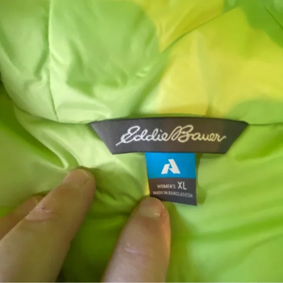 Eddie Bauer First Ascent Downlight 800 fill jacket -Large